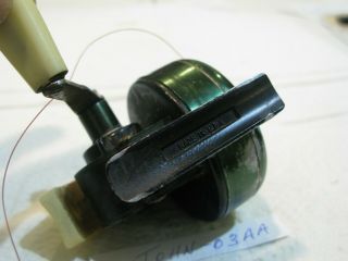 JOHNSON CENTURY 100B Vintage SPIN CASTING REEL made in USA OLD GOOD 5