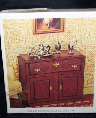X - ACTO The House Of Miniatures “HUTCH CABINET CIRCA 1750 - 1790” 40003 Box 5