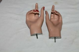vintage female mannequin hands 5