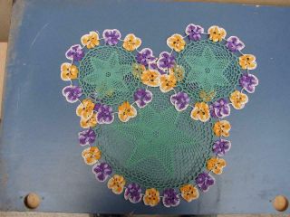 V062 Vintage Set Of 3 Hand Crocheted Doily Table Centerpiece Or Scarf - 2 Sm 23c