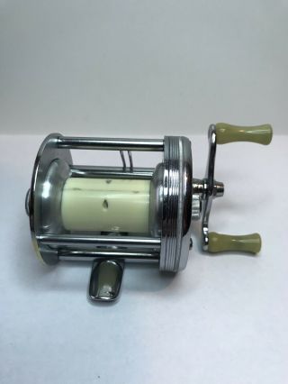 Vintage Bronson LASHLESS 1700 Fishing/ Casting Reel w/Box Reel Almost 7