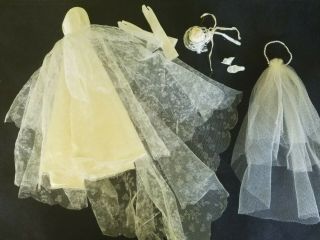Vintage 962 Barbie Wedding Day 972 Dress Veil Shoes Gloves Bouquet