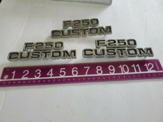 1973 - 1979 Ford F - 250 Custom Side Fender Metal Emblem Oem Badge Symbol Set 1978