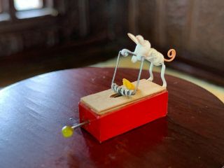 VINTAGE Miniature Dollhouse ARTISAN Mechanical Pull Toy THE MUSCULAR MOUSE 6