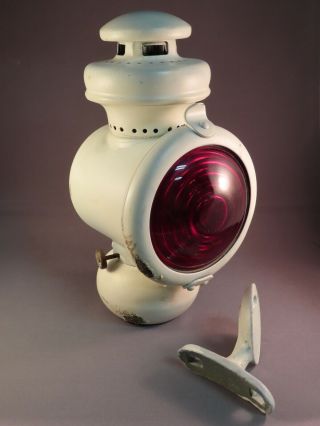 4 Antique FORD Model T kerosene Lanterns with mounts 7