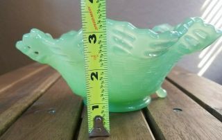 Antique Fenton glass ruffled edge Jade bowl 8