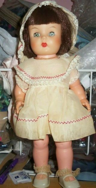 Vintage 1950’s Ae 153 Doll 12” Tall Blinking Eyes Brunette Clothes 13