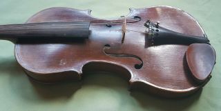 Antique Violin in quality Wood Case.  Possibly early 19th century 4