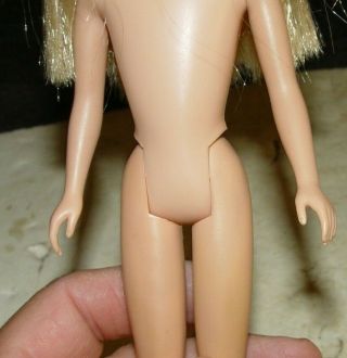 Estate Vintage 1963 Mattel Barbie Shiny Blonde Hair Skipper Straight Leg Doll 5