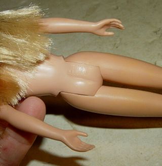 Estate Vintage 1963 Mattel Barbie Shiny Blonde Hair Skipper Straight Leg Doll 8