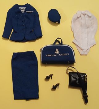 Vintage Barbie American Airlines Stewardess 984 Complete Set