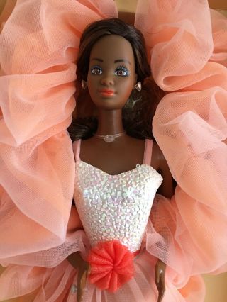 Vintage Mattel 1984 Peaches ' n Cream Barbie Doll African American AA 9516 2