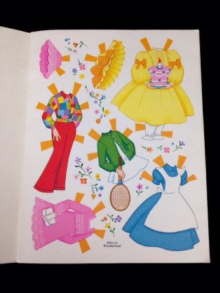 1976 Disney Alice in Wonderland Paper Doll Book Uncut By Whitman 2