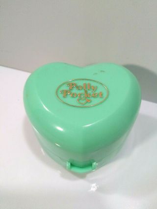 Vintage 1991 Polly Pocket Midge’s Bedtime Ring Case Bluebird Green Heart Compact