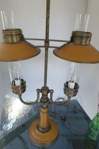Awesome Vtg Tell City Chair,  89 Antique Yellow Brass Tole Table Lamp A4447