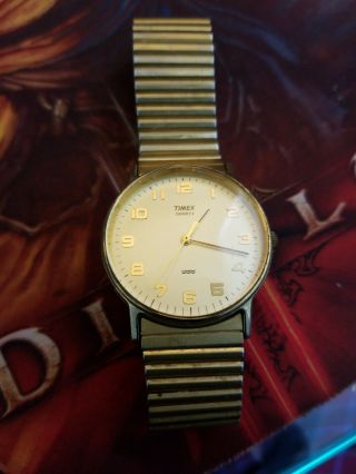 Vintage Timex Men’s Quartz Watch Gold Tone Ss Expansion Band Water Resist