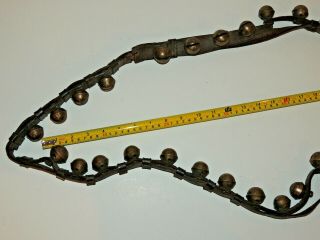 1800 ' s Amish Brass Sleigh Reindeer Bells Old Leather Belts Straps 34 bells 7