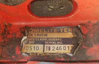 Homelite XL 925 chainsaw Antique Vintage chain saw Canadian 3