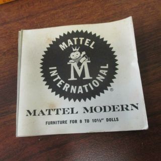 Vintage MATTEL MODERN MID CENTURY DOLL FURNITURE END TABLE & LAMP 804 w/BOX 8
