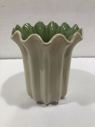 Red Wing Art Pottery Vase 1169 Vintage Art Deco Antique Scalloped Green Flowers