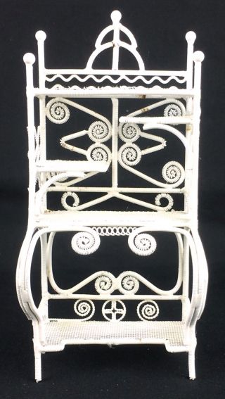 7 Pc Vtg 6” White Metal Dollhouse Miniature Furniture Table Chairs 2 Shelf Units 5