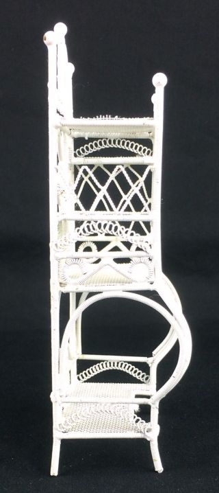 7 Pc Vtg 6” White Metal Dollhouse Miniature Furniture Table Chairs 2 Shelf Units 7