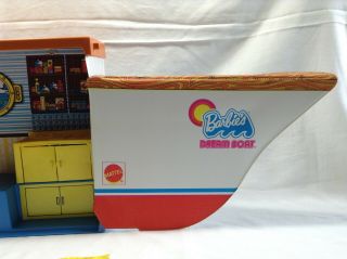 Vintage 1974 BARBIE DREAM BOAT Playset & Storage Boat Folds Chris Craft 3