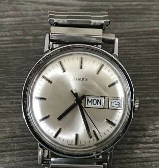 Vintage Timex Wind Up Watch Mens " Pearl " Face