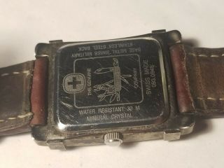 Vintage Wenger SAK Design Swiss military mens watch 093.  0848 battery runs 4