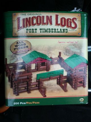 Hasbro Lincoln Logs 2006 Fort Timberland 200 - Piece Wood Set Complete