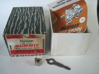 Vintage Pflueger Summit 1995 Spool Reel with Bag,  Box,  Papers,  Tools 2