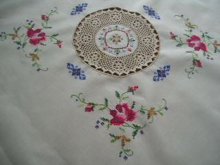 Vintage Tablecloth Gorgeous Hand Embroidery And Hand Crochet Lace
