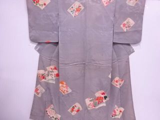 88723 Japanese Kimono / Antique Kimono / Embroidery / People In The Past