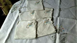 VINTAGE Madeira Hand Embroidered LINEN Tablecloth & Floral Basket Napkins 2