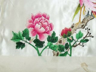 VINTAGE CHINESE SILK EMBROIDERED PICTURE 2