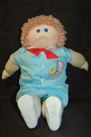 Vintage 1985 Cabbage Patch Doll with papers - Dwayne Daniel KPK34575 / 35000 4