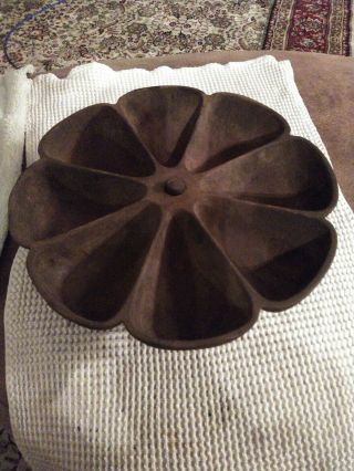 Vintage Antique Cast Iron R Nail Cup Industrial Lazy Susan 8 - Cup Caddy