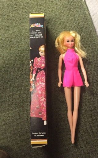 Vintage 1971 MADDIE MOD Fashion Doll In Sun Suit MEGO CORP 2