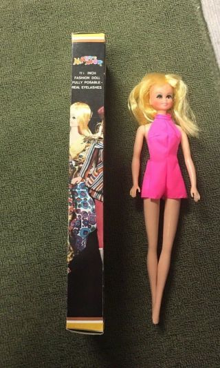 Vintage 1971 MADDIE MOD Fashion Doll In Sun Suit MEGO CORP 4