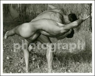 Whitman/wpg Nude Male Wrestling Duo Vintage Location Physique Photograph