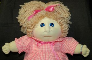 Vintage 1988 Cabbage Patch Doll with papers - Baby Marilyn BSM0656 / 2000 4