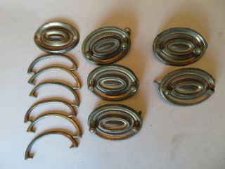 Set Of 5 Antique Hepplewhite Oval Brass Drawer Pulls