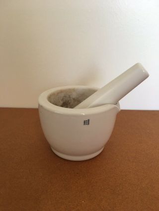 Vintage Coors USA Mortar and Pestle White Glazed Ceramic Stained 2