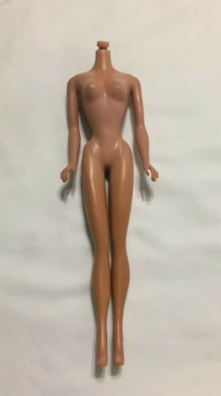 Vintage Ponytail Barbie 3 Or 4 Body Only T.  M.