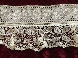 Gorgeous Antique Bobbin Lace Edging With Handmade Embroidery On Linon 33.  5 " By 5