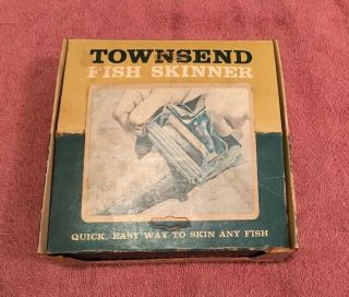 Vintage Townsend Fish Skinner W/box & Instructions - Des Moines,  Iowa Usa