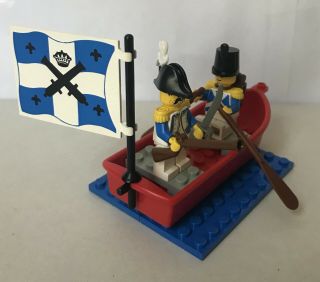LEGO Vintage Pirates - Imperial Guard Bluecoat Admiral With Soldier,  Boat. 2