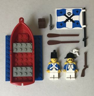 LEGO Vintage Pirates - Imperial Guard Bluecoat Admiral With Soldier,  Boat. 4