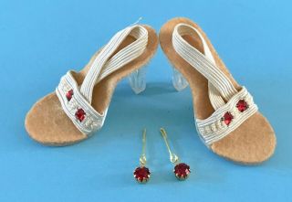 Vintage MIB Doll Shoes plus Jewelry fit Madame Alexander Cissy Miss Revlon Toni 2