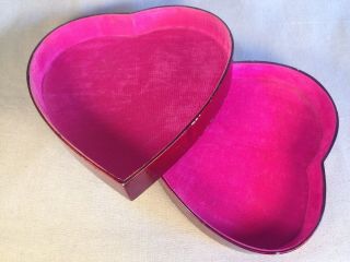 Vintage Lacquer Japanese Heart Box With Colored Scene,  Black Interior,  1952 6
